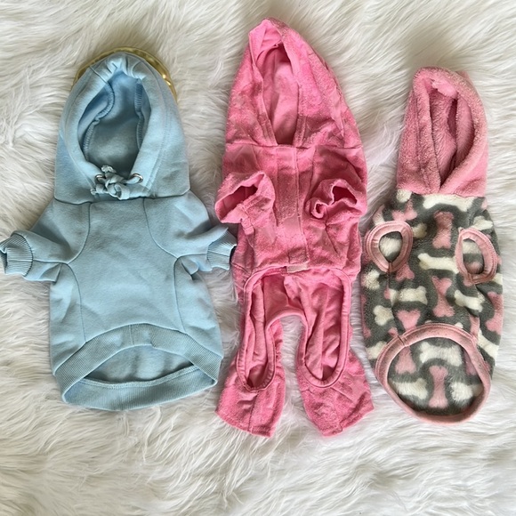 Small Dog clothing bundle - Picture 2 of 6